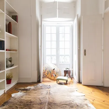 Downtown Vintage Deluxe | Rentexperience. Apartamento *