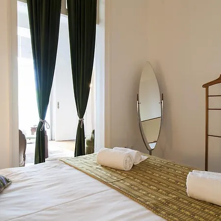 Apartamento Downtown Vintage Deluxe | Rentexperience. Lisboa
